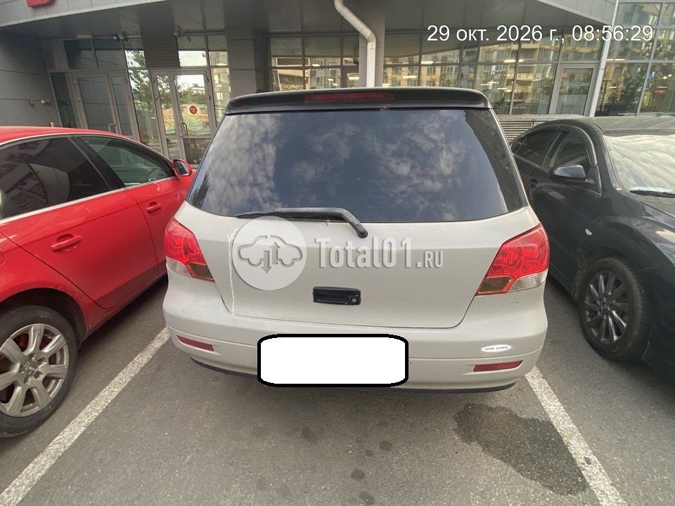 Фото Mitsubishi Airtrek 38