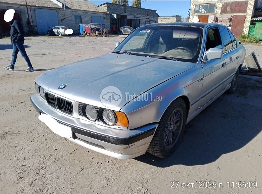 Фото BMW 5 серия 2