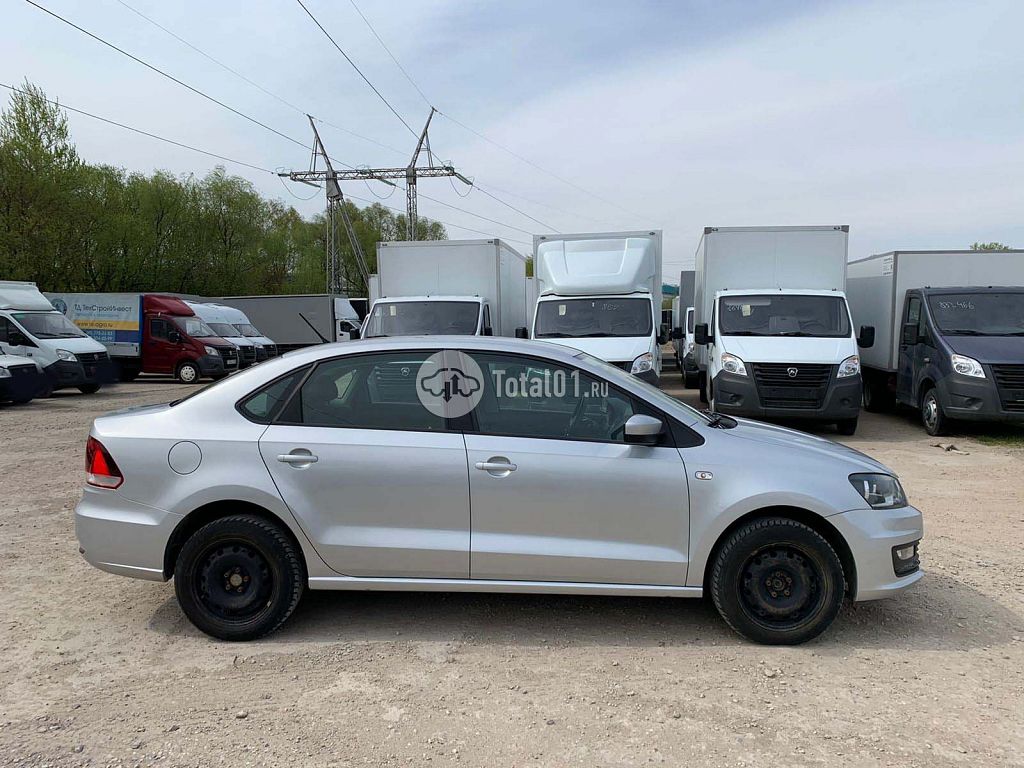 Фото Volkswagen Polo 6