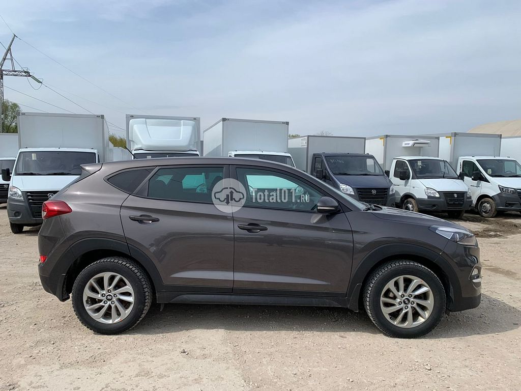 Фото Hyundai Tucson 10