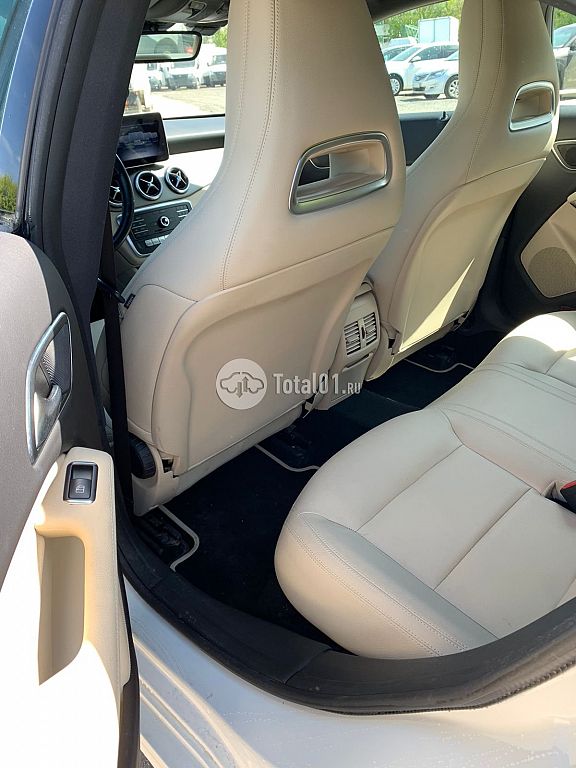 Фото Mercedes-Benz CLA-класс 36