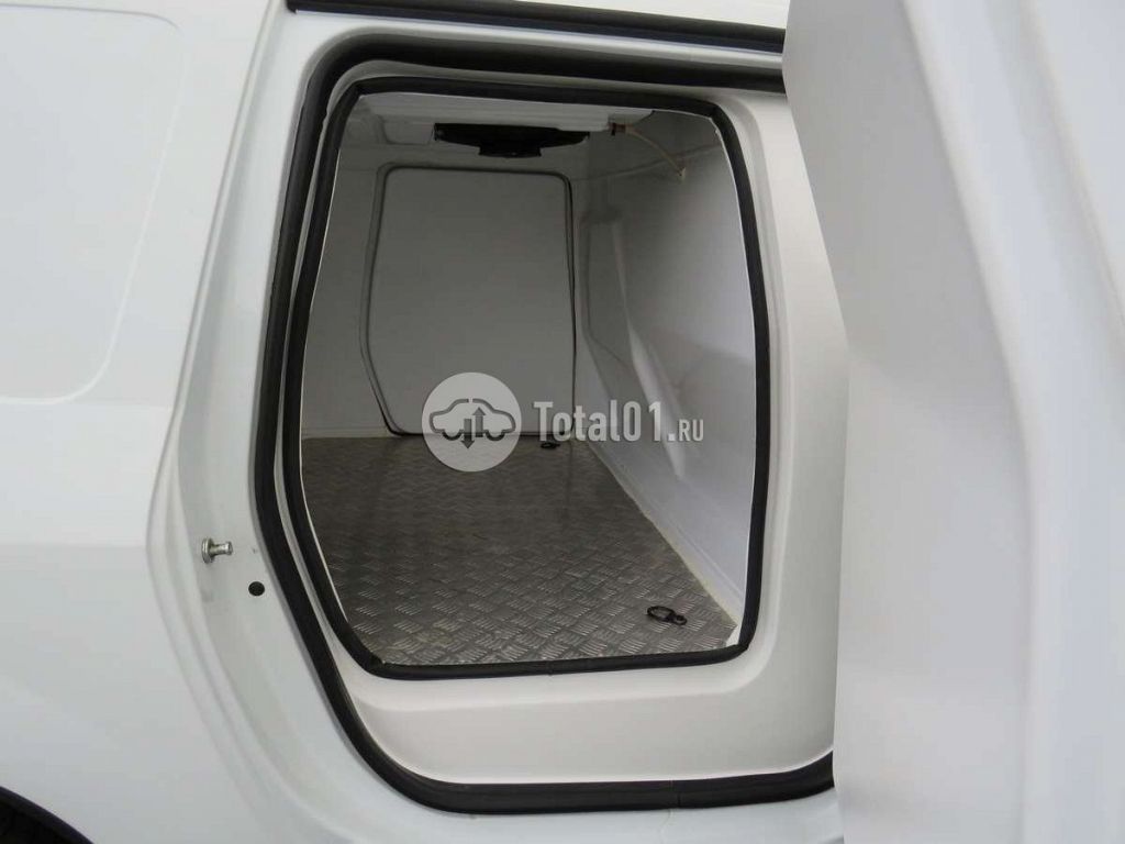 Фото ВАЗ (LADA) Largus 26