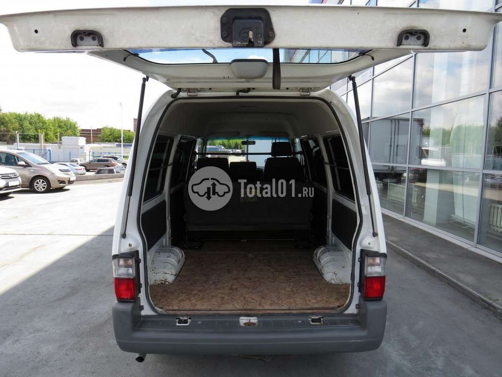 Фото Mazda Bongo 14