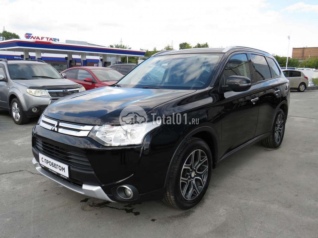 Фото Mitsubishi Outlander 4