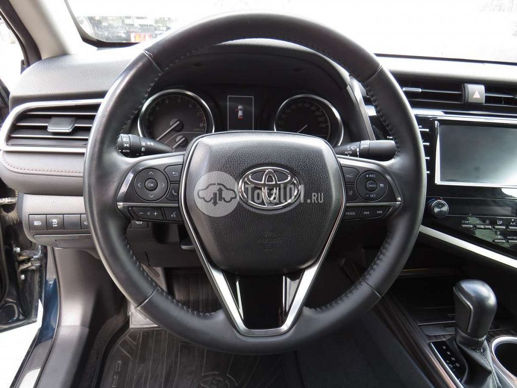 Фото Toyota Camry 16