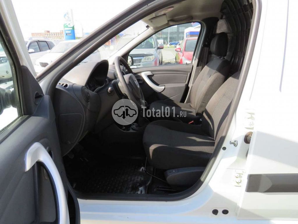 Фото ВАЗ (LADA) Largus 12