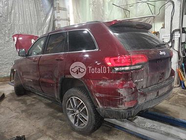 Купить Jeep Grand Cherokee