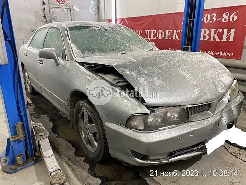 Купить Mitsubishi Diamante