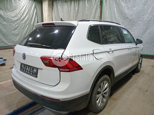 Купить Volkswagen Tiguan