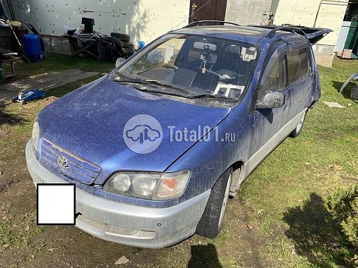 Купить Toyota Ipsum