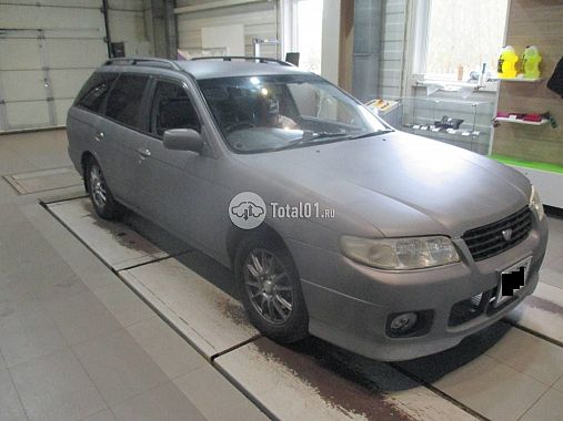 Купить Nissan Avenir