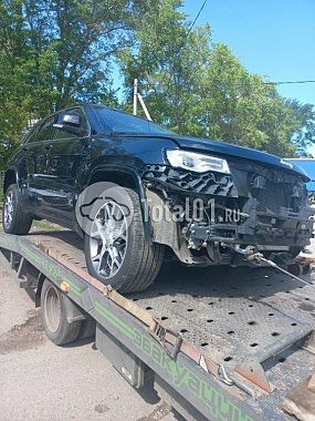 Купить Jeep Grand Cherokee