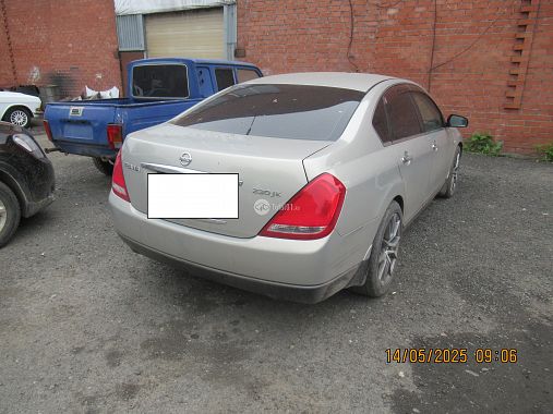 Купить Nissan Teana