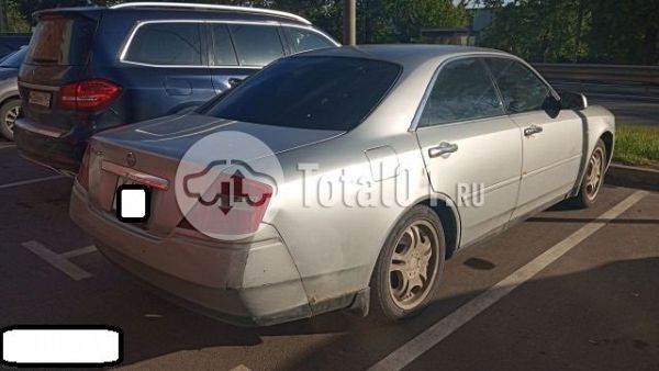 Купить Nissan Cedric