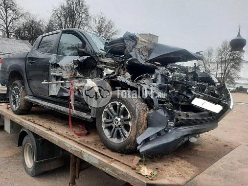 Купить Mitsubishi L200