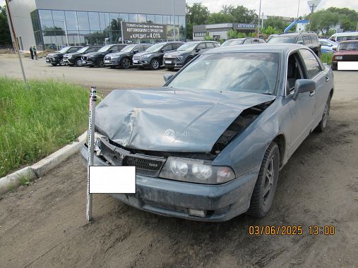 Купить Mitsubishi Diamante
