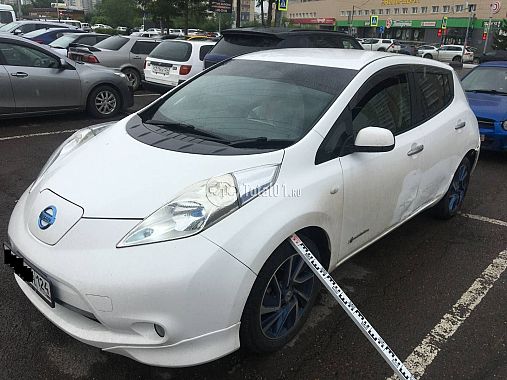 Купить Nissan Leaf