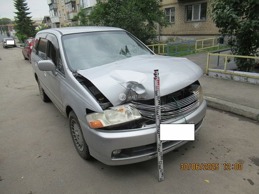 Купить Nissan Bassara
