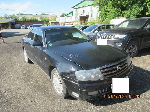 Купить Nissan Cedric