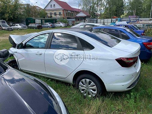 Купить ВАЗ (LADA) Vesta