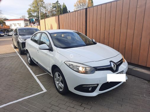 Купить Renault Fluence