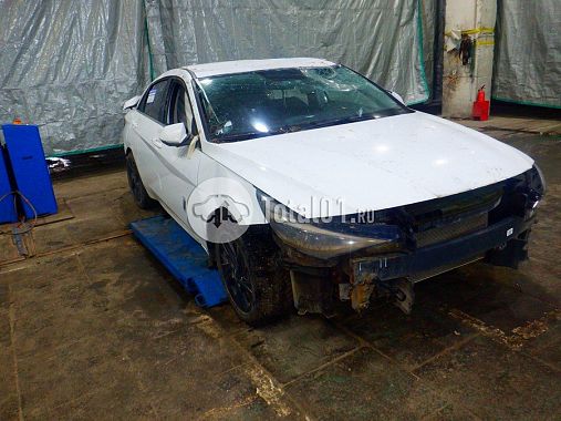 Купить Hyundai Elantra