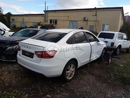 Купить ВАЗ (LADA) Vesta