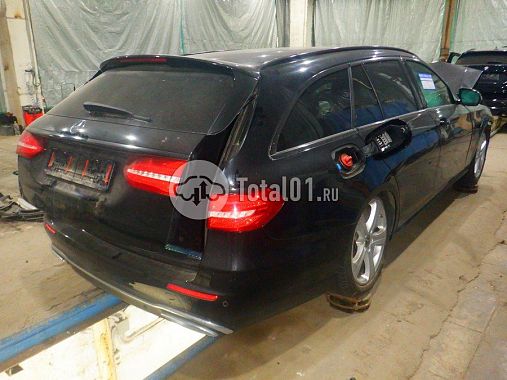 Купить Mercedes-Benz E220