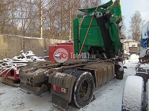 Купить Mercedes-Benz Actros 1844