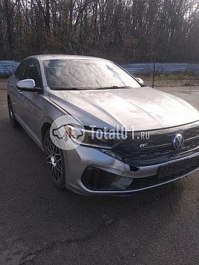 Купить Volkswagen Jetta