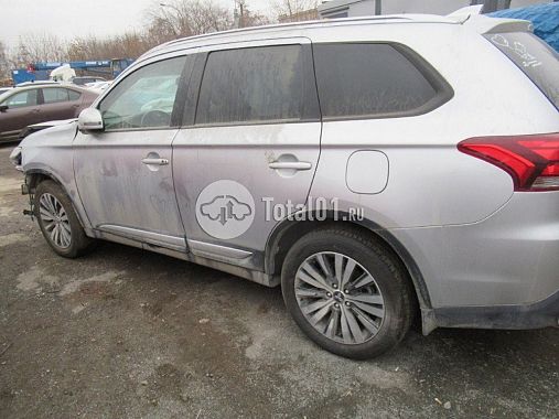 Купить Mitsubishi Outlander