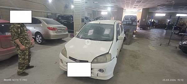 Купить Daihatsu YRV