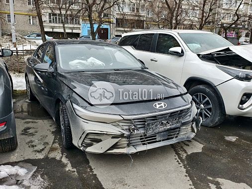 Купить Hyundai Elantra