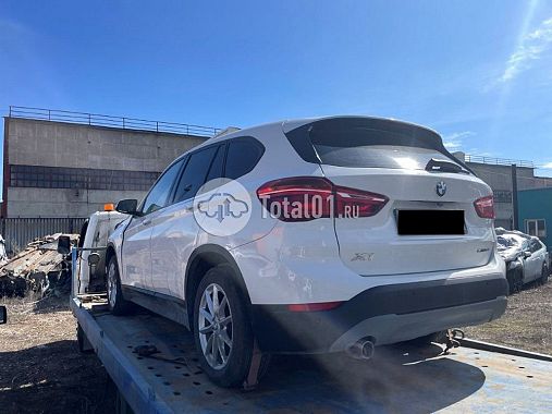 Купить BMW X1