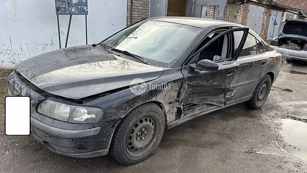 Купить Volvo S60