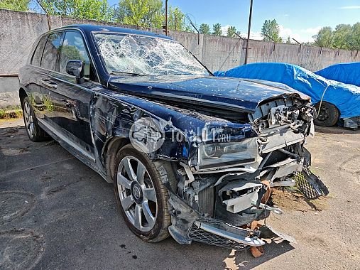 Купить Rolls-Royce Cullinan