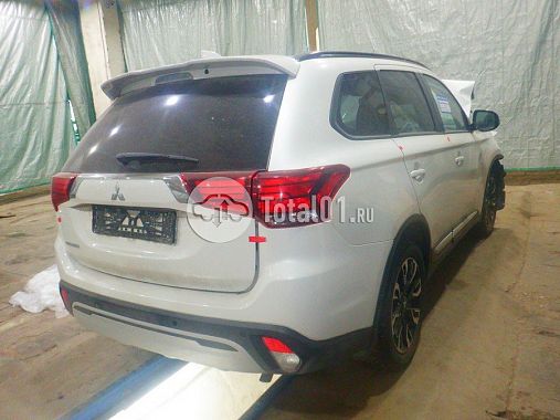 Купить Mitsubishi Outlander