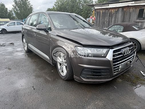 Купить Audi Q7