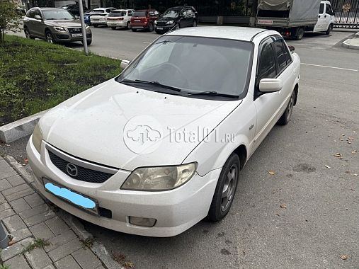 Купить Mazda Familia