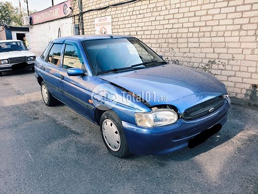 Купить Ford Escort