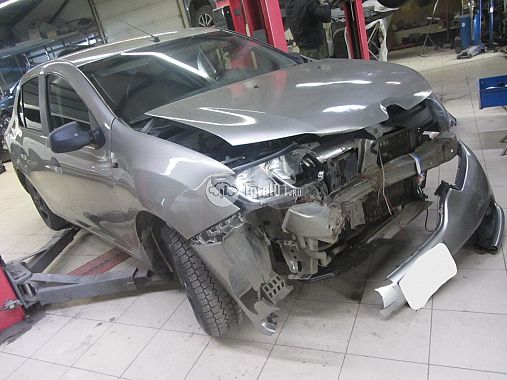 Купить Renault Logan