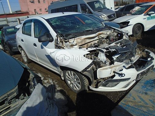 Купить Renault Logan