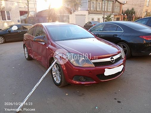 Купить Opel Astra GTC