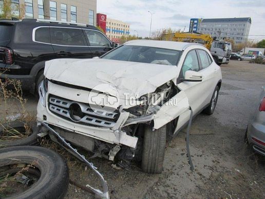 Mercedes-Benz GLA-класс