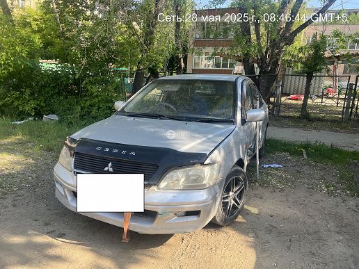 Mitsubishi Lancer Cedia