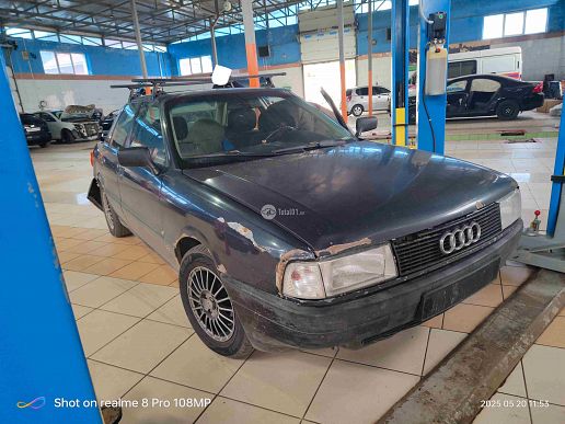Audi 80