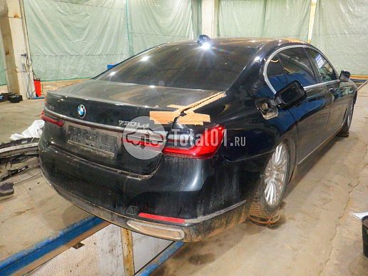 BMW 7 серия