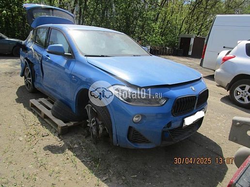 BMW X2