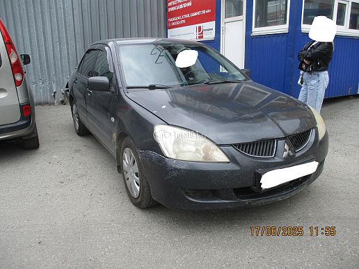 Mitsubishi Lancer