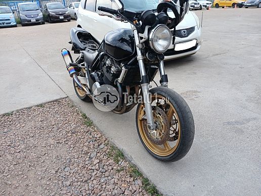 Honda CB400 SFV